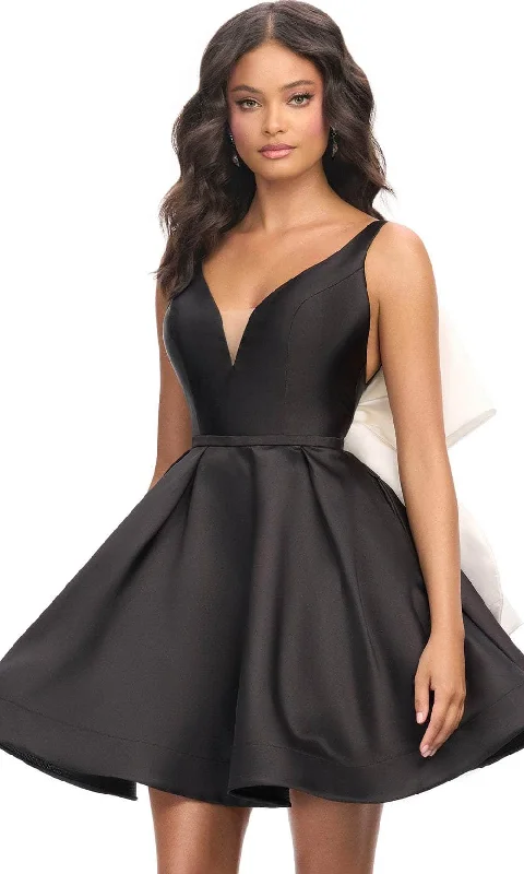 Ashley Lauren 4781 - Back Bow Sleeveless Cocktail Dress